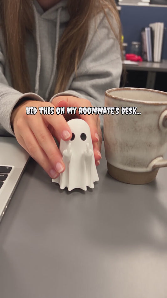 Middle Finger Ghost Statue – Funny Halloween Decor